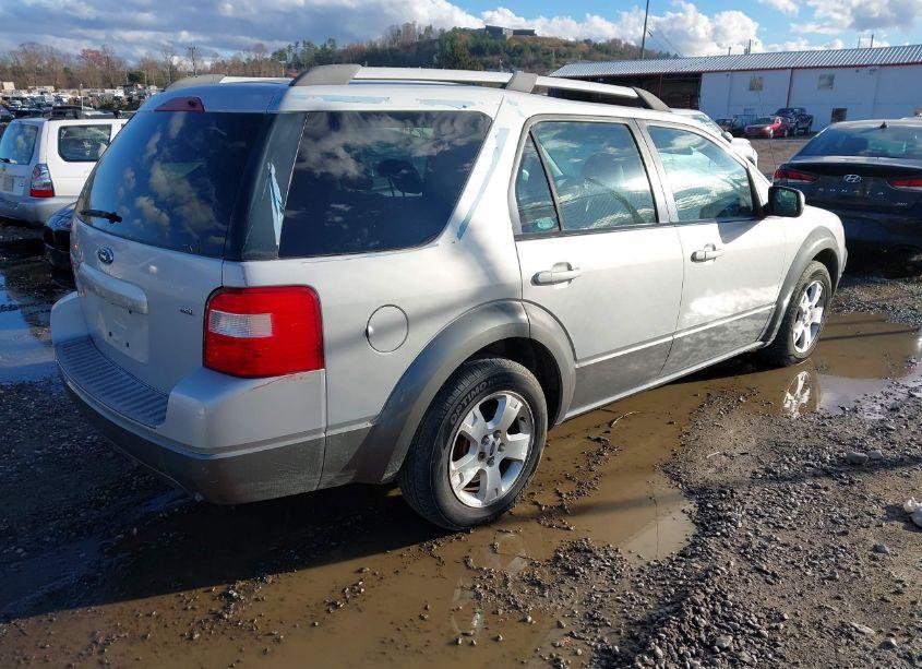 Photo 4 of 2005 Ford Freestyle SEL (VIN 1FMDK05125GA11489)