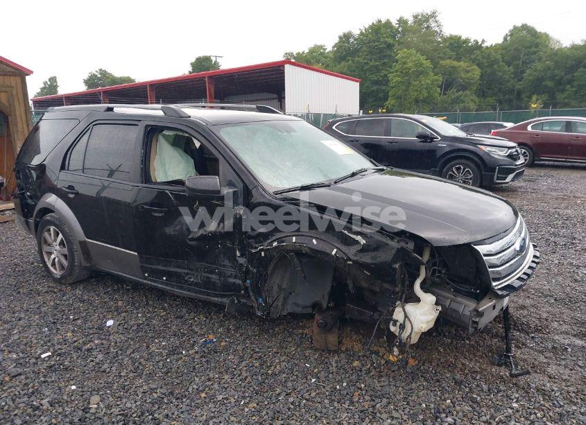 2008 Ford Taurus X SEL (VIN 1FMDK05W28GA04056) main photo