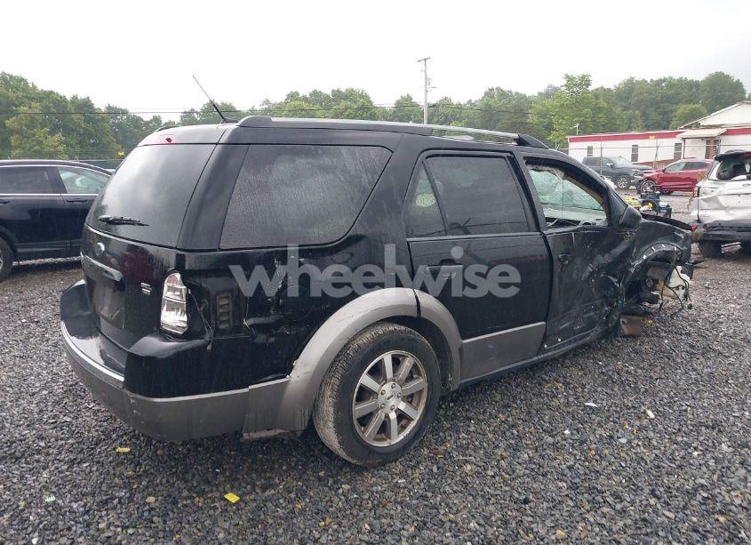 Photo 4 of 2008 Ford Taurus X SEL (VIN 1FMDK05W28GA04056)