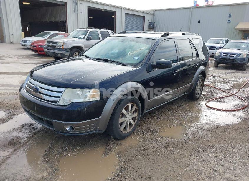 Photo 2 of 2008 Ford Taurus X SEL (VIN 1FMDK05W28GA09080)
