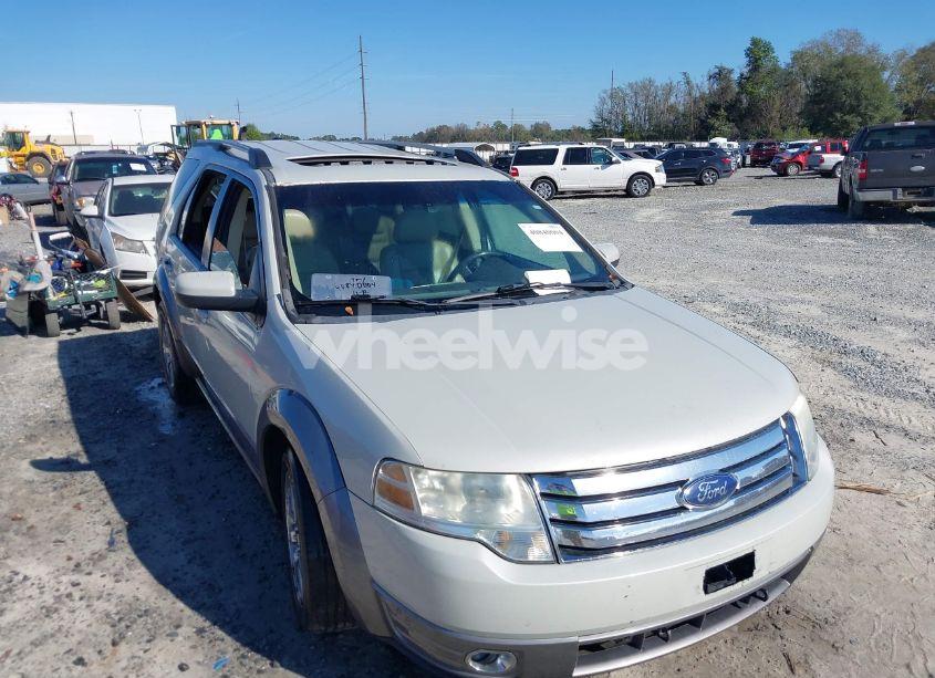 Photo 6 of 2008 Ford Taurus X SEL (VIN 1FMDK05W48GA02082)