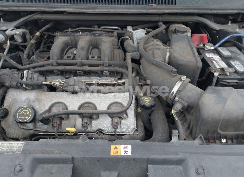 Photo 10 of 2008 Ford Taurus X SEL (VIN 1FMDK05W58GA08358)