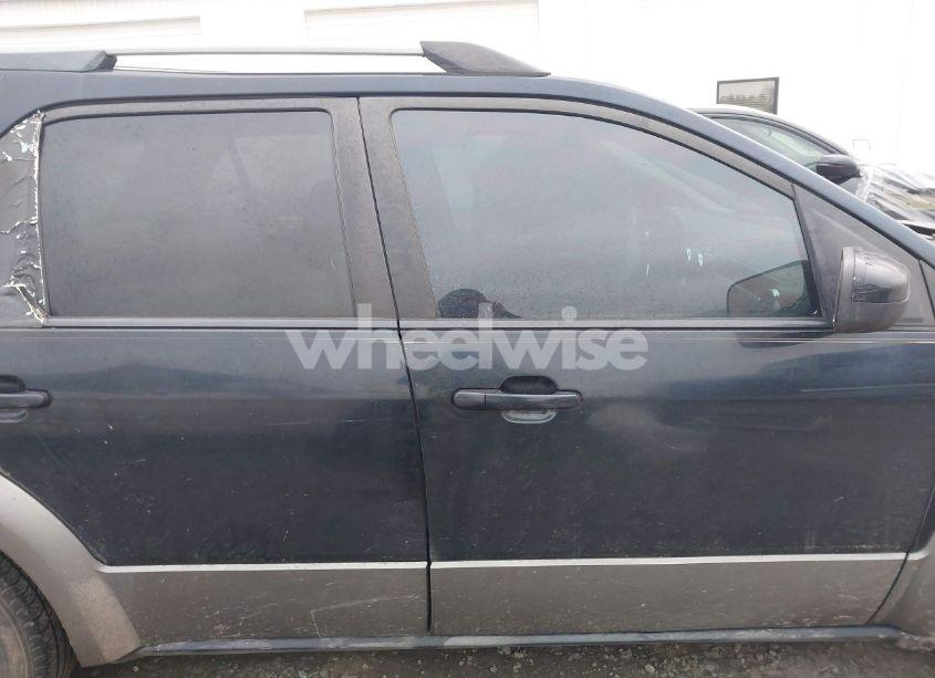 Photo 13 of 2008 Ford Taurus X SEL (VIN 1FMDK05W58GA08358)