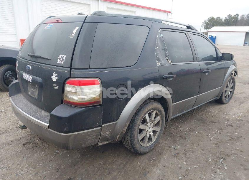 Photo 4 of 2008 Ford Taurus X SEL (VIN 1FMDK05W58GA08358)