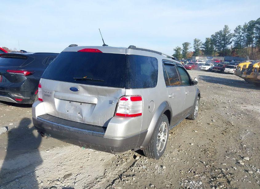 Photo 4 of 2008 Ford Taurus X SEL (VIN 1FMDK05W98GA38091)