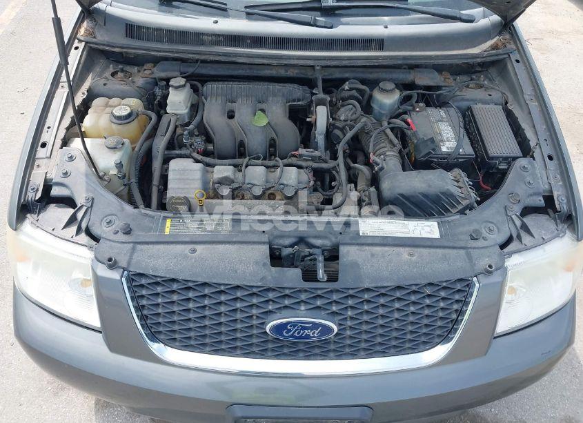 Photo 10 of 2005 Ford Freestyle LIMITED (VIN 1FMDK061X5GA53603)