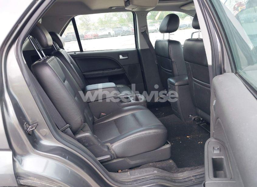 Photo 8 of 2005 Ford Freestyle LIMITED (VIN 1FMDK061X5GA53603)