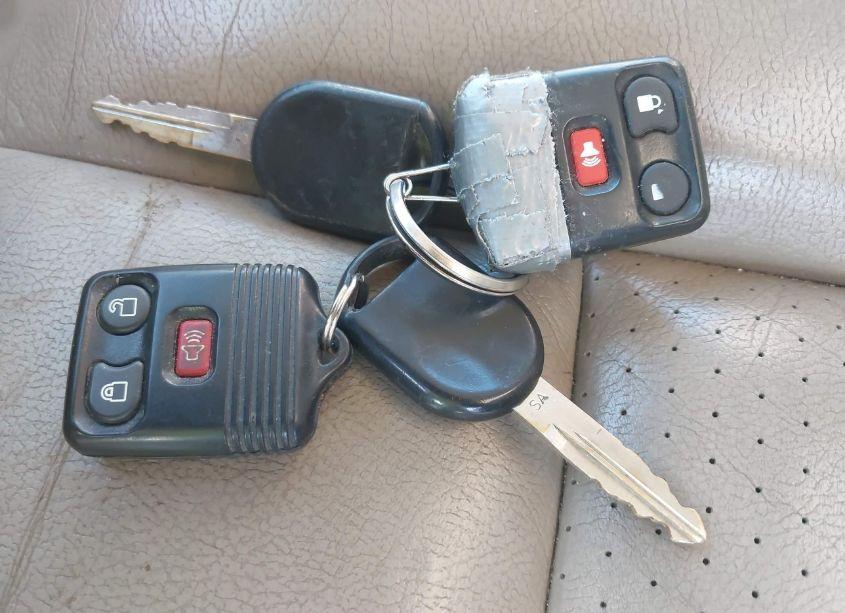 Photo 11 of 2006 Ford Freestyle LIMITED (VIN 1FMDK061X6GA00661)