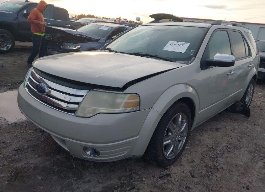 Photo 2 of 2008 Ford Taurus X LIMITED (VIN 1FMDK06W18GA21686)