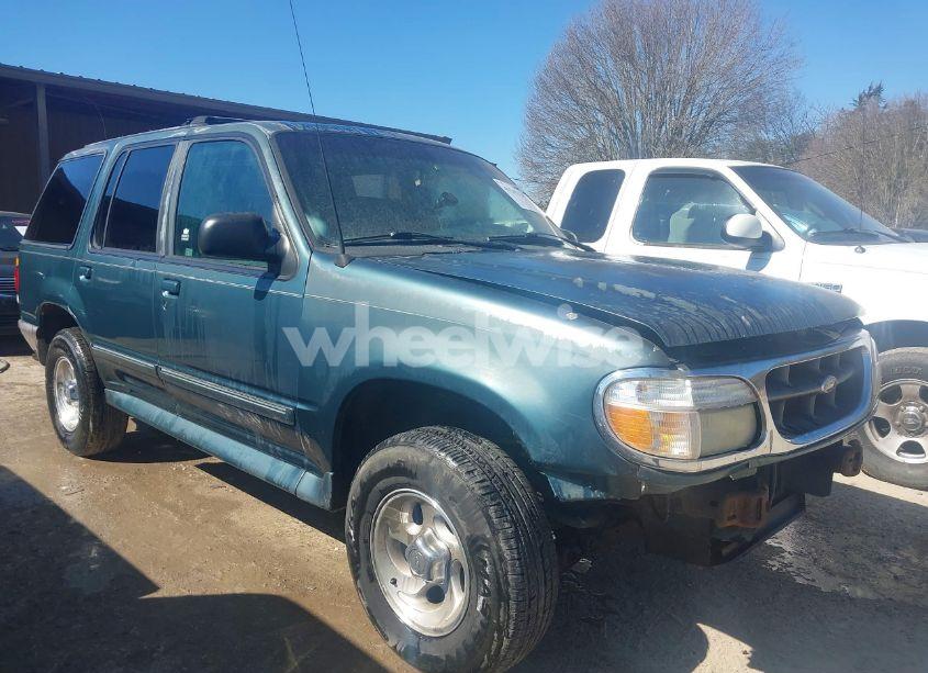 1997 Ford Explorer (VIN 1FMDU32E1VUC26561) main photo