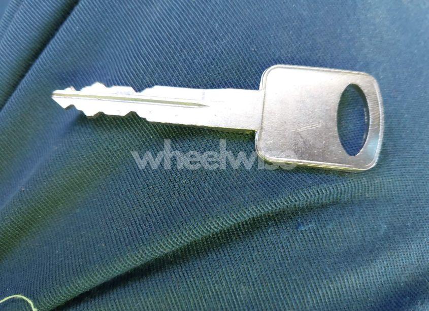 Photo 11 of 1997 Ford Explorer (VIN 1FMDU32E1VUC26561)