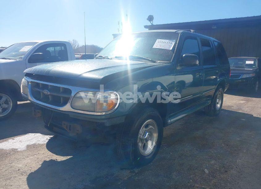 Photo 2 of 1997 Ford Explorer (VIN 1FMDU32E1VUC26561)