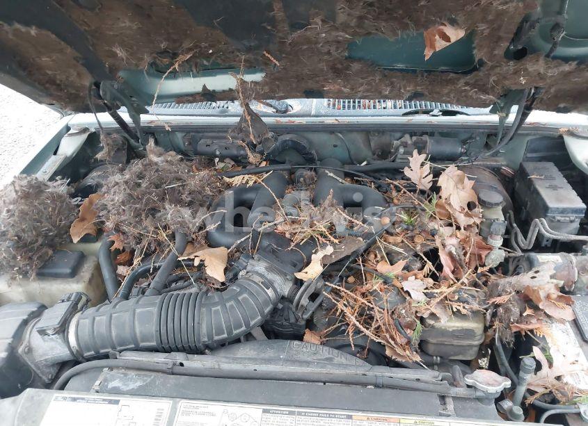 Photo 10 of 1997 Ford Explorer EDDIE BAUER/LIMITED/XL/XLT (VIN 1FMDU32E3VZB88916)