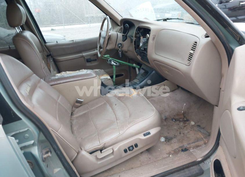 Photo 5 of 1997 Ford Explorer EDDIE BAUER/LIMITED/XL/XLT (VIN 1FMDU32E3VZB88916)