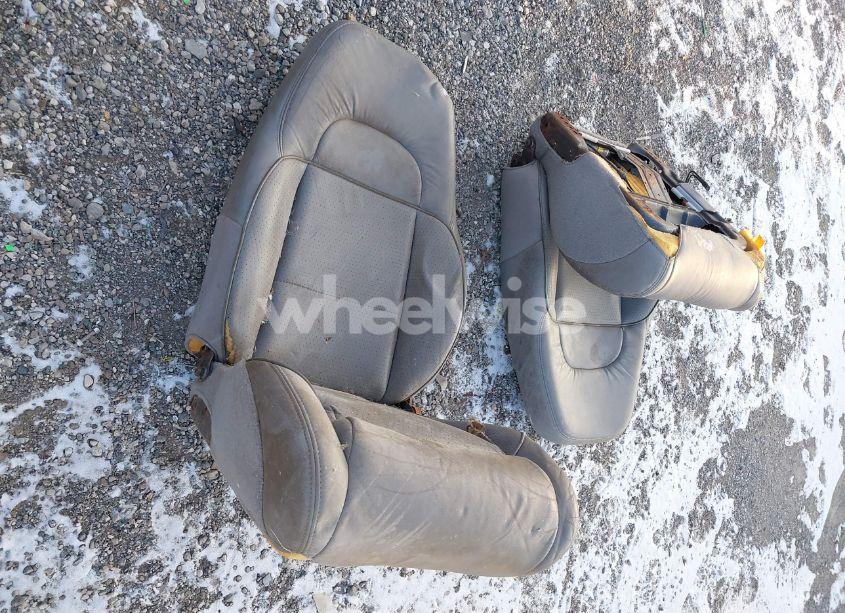 Photo 12 of 1997 Ford Explorer EDDIE BAUER/LIMITED/XL/XLT (VIN 1FMDU32E5VZA90373)