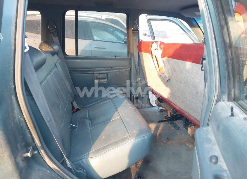 Photo 8 of 1997 Ford Explorer EDDIE BAUER/LIMITED/XL/XLT (VIN 1FMDU32E5VZA90373)