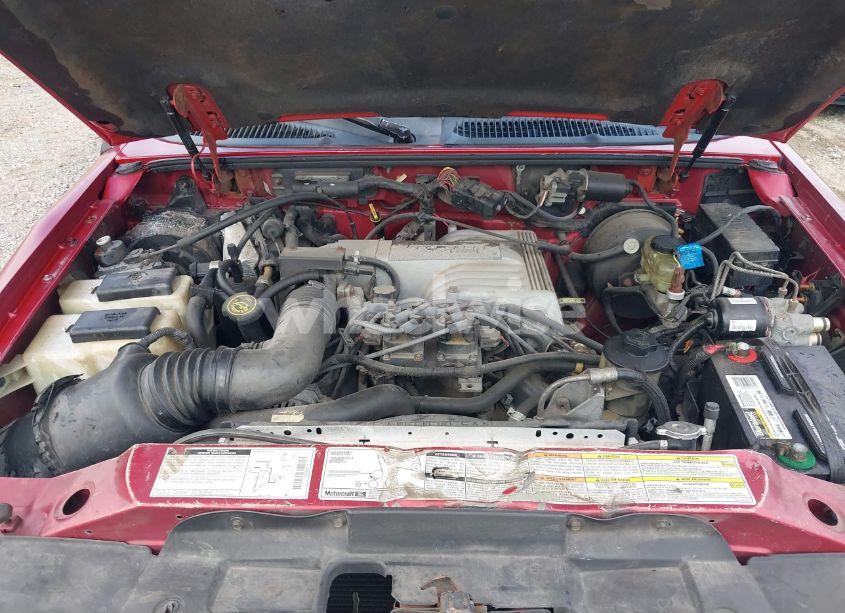 Photo 10 of 1996 Ford Explorer (VIN 1FMDU32P0TZA22044)