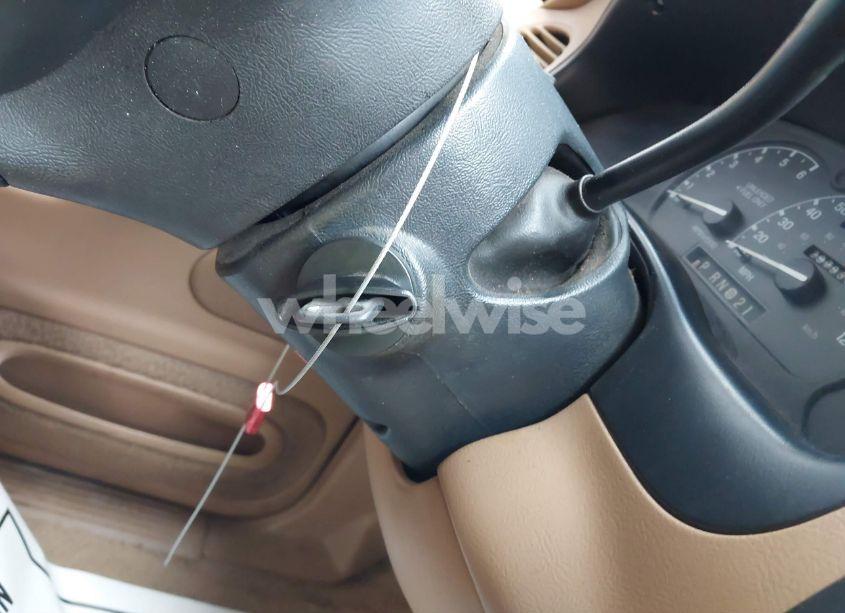 Photo 11 of 1996 Ford Explorer (VIN 1FMDU32P0TZA22044)