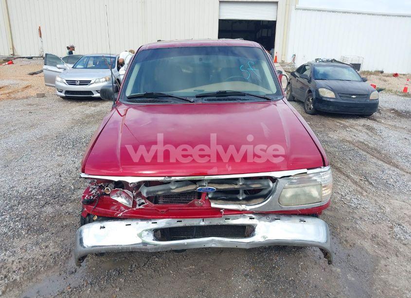 Photo 12 of 1996 Ford Explorer (VIN 1FMDU32P0TZA22044)