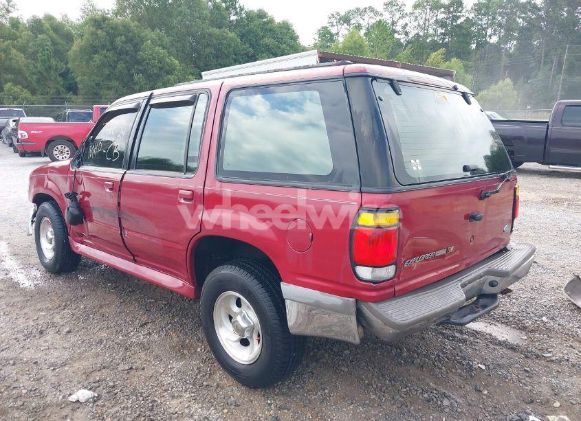 Photo 3 of 1996 Ford Explorer (VIN 1FMDU32P0TZA22044)