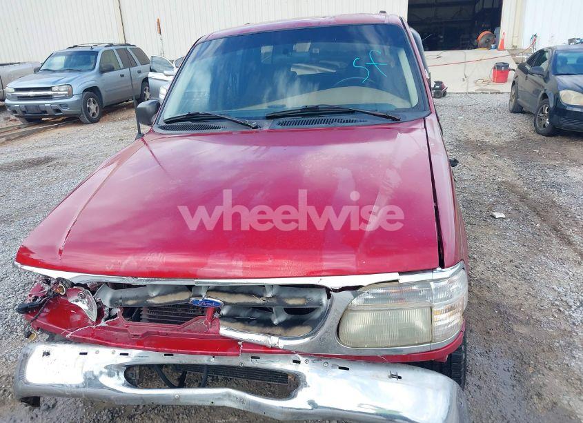 Photo 6 of 1996 Ford Explorer (VIN 1FMDU32P0TZA22044)