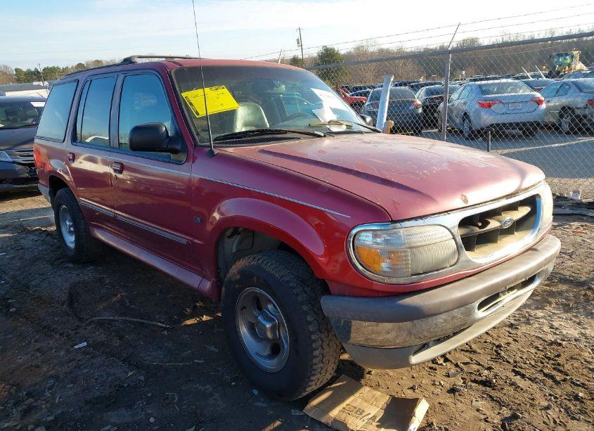 1996 Ford Explorer (VIN 1FMDU32P6TZA13039) main photo