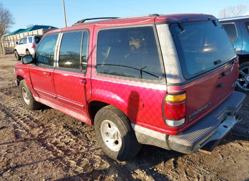 Photo 3 of 1996 Ford Explorer (VIN 1FMDU32P6TZA13039)