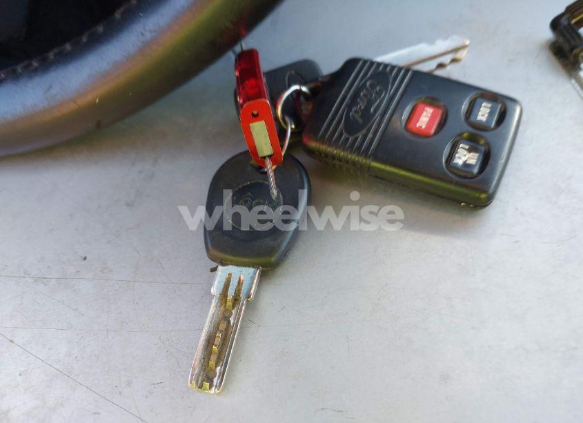 Photo 11 of 1996 Ford Explorer (VIN 1FMDU32P6TZA29452)