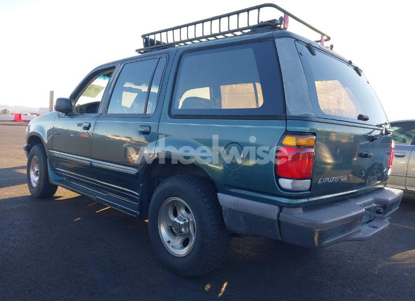 Photo 3 of 1996 Ford Explorer (VIN 1FMDU32P6TZA29452)
