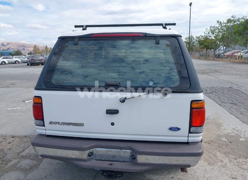 Photo 16 of 1997 Ford Explorer EDDIE BAUER/LIMITED/XLT (VIN 1FMDU32PXVUB76986)