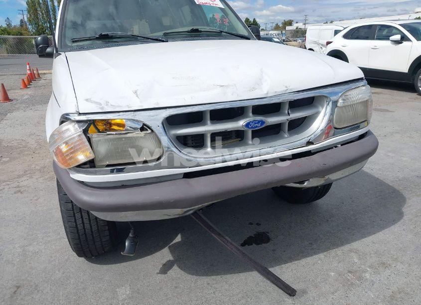 Photo 6 of 1997 Ford Explorer EDDIE BAUER/LIMITED/XLT (VIN 1FMDU32PXVUB76986)