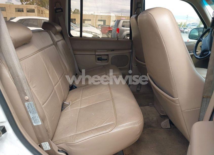 Photo 8 of 1997 Ford Explorer EDDIE BAUER/LIMITED/XLT (VIN 1FMDU32PXVUB76986)