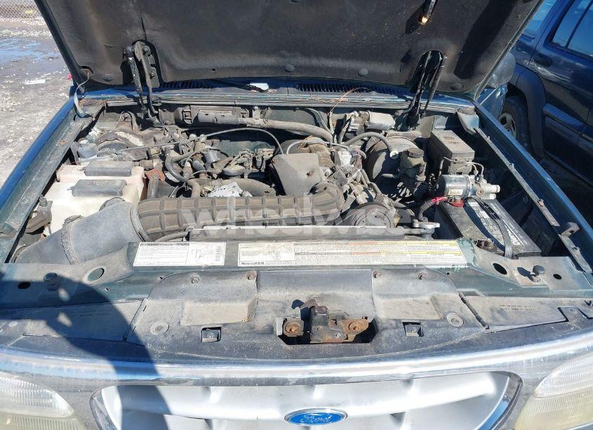 Photo 10 of 1996 Ford Explorer (VIN 1FMDU32X0TUB79814)