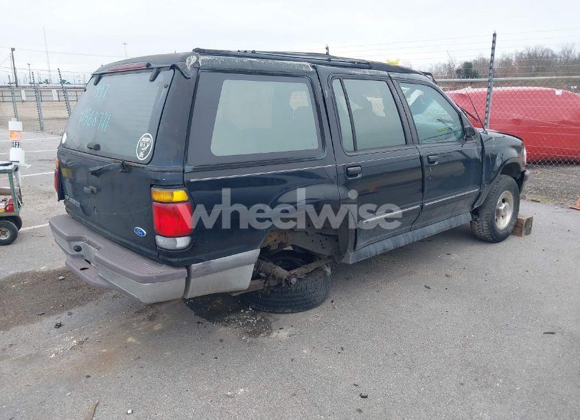 Photo 4 of 1997 Ford Explorer (VIN 1FMDU32X1VZA72924)