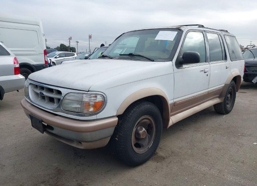 Photo 2 of 1996 Ford Explorer (VIN 1FMDU32X2TZB86556)