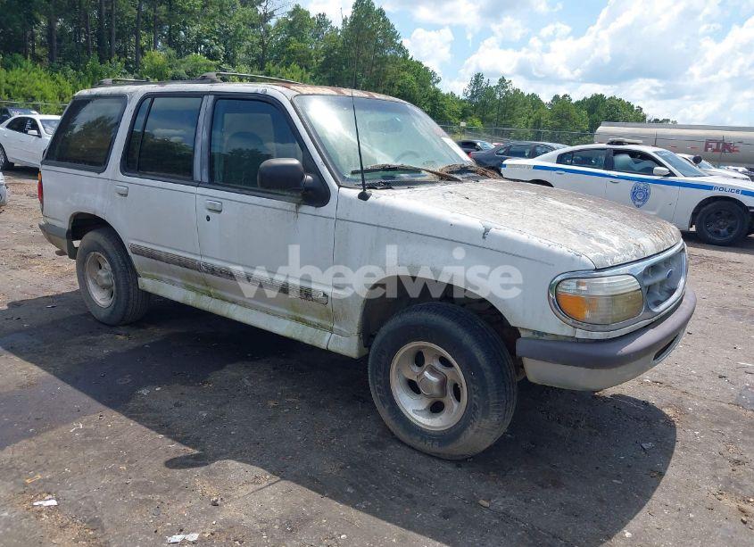 1997 Ford Explorer EDDIE BAUER/LIMITED/XL/XLT (VIN 1FMDU32X4VUA71215) main photo