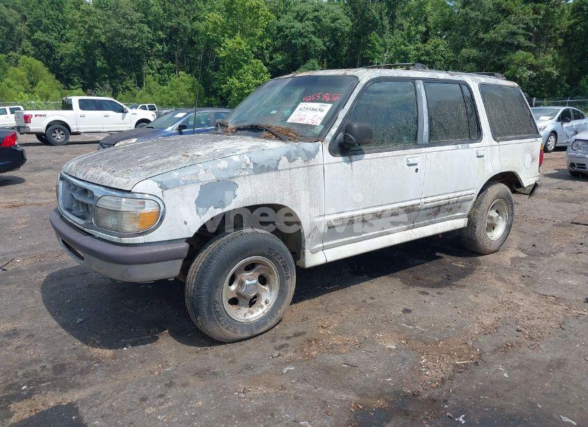 Photo 2 of 1997 Ford Explorer EDDIE BAUER/LIMITED/XL/XLT (VIN 1FMDU32X4VUA71215)