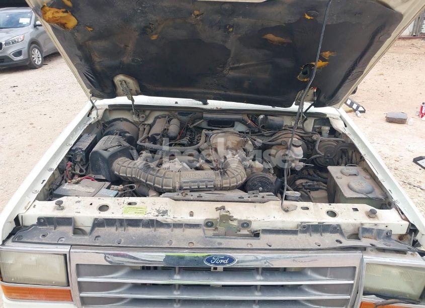 Photo 10 of 1991 Ford Explorer (VIN 1FMDU32X5MUA21535)