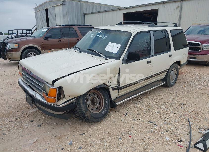 Photo 2 of 1991 Ford Explorer (VIN 1FMDU32X5MUA21535)