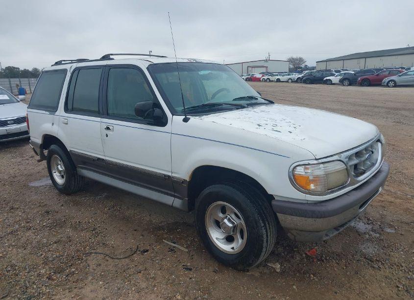 1996 Ford Explorer (VIN 1FMDU32X7TUC80803) main photo