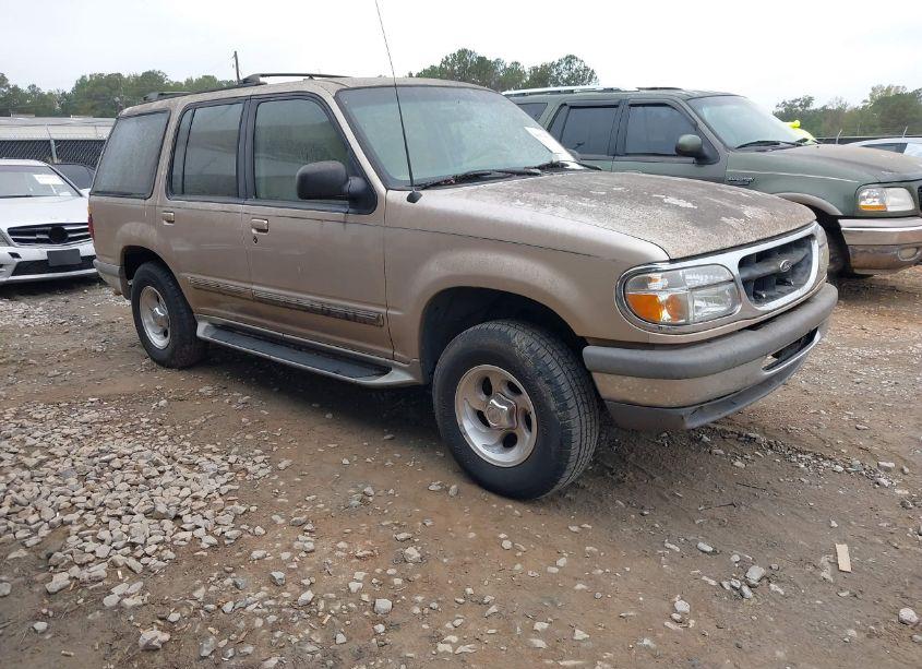 1996 Ford Explorer (VIN 1FMDU32X8TUB14368) main photo