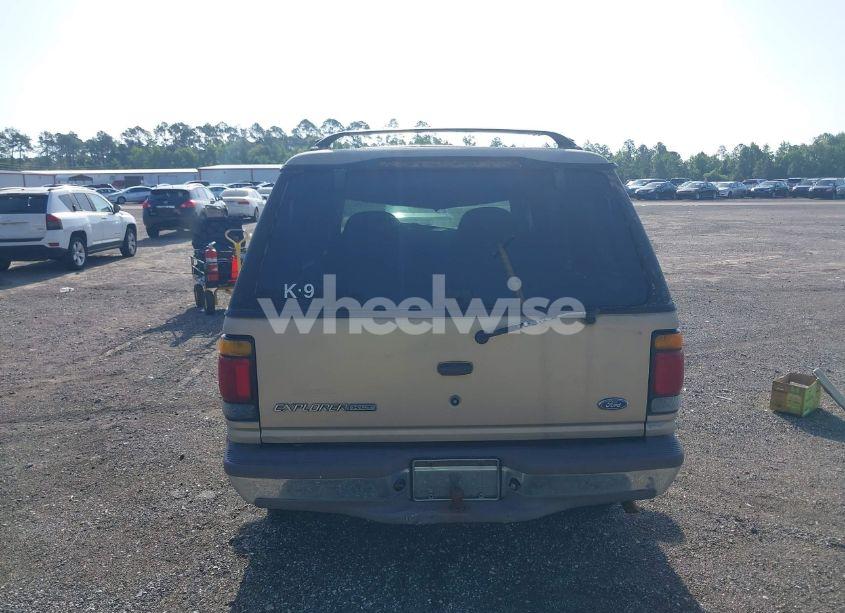 Photo 16 of 1997 Ford Explorer (VIN 1FMDU32X8VZC30353)