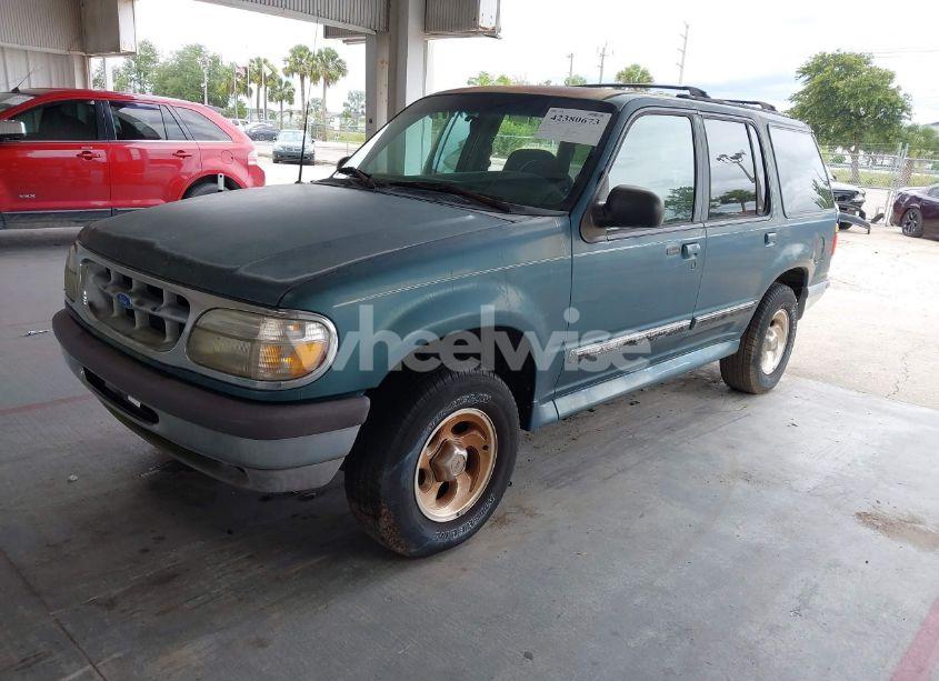 Photo 2 of 1997 Ford Explorer EDDIE BAUER/LIMITED/XL/XLT (VIN 1FMDU32XXVZB37365)