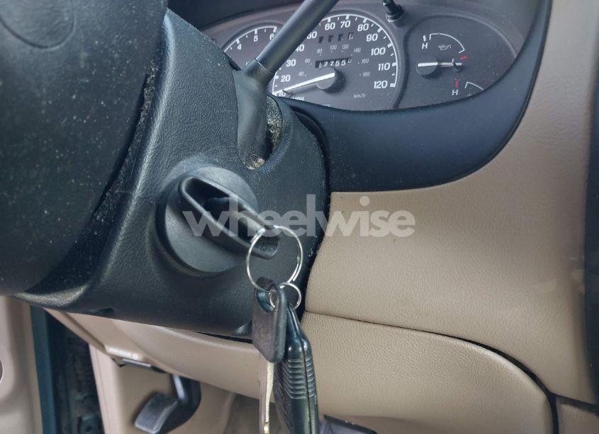 Photo 11 of 1997 Ford Explorer EDDIE BAUER/LIMITED/XL/XLT (VIN 1FMDU34E4VUD07874)