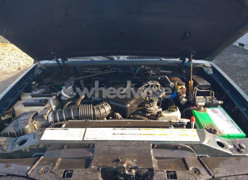 Photo 10 of 1997 Ford Explorer EDDIE BAUER/LIMITED/XL/XLT (VIN 1FMDU34E4VZC00729)