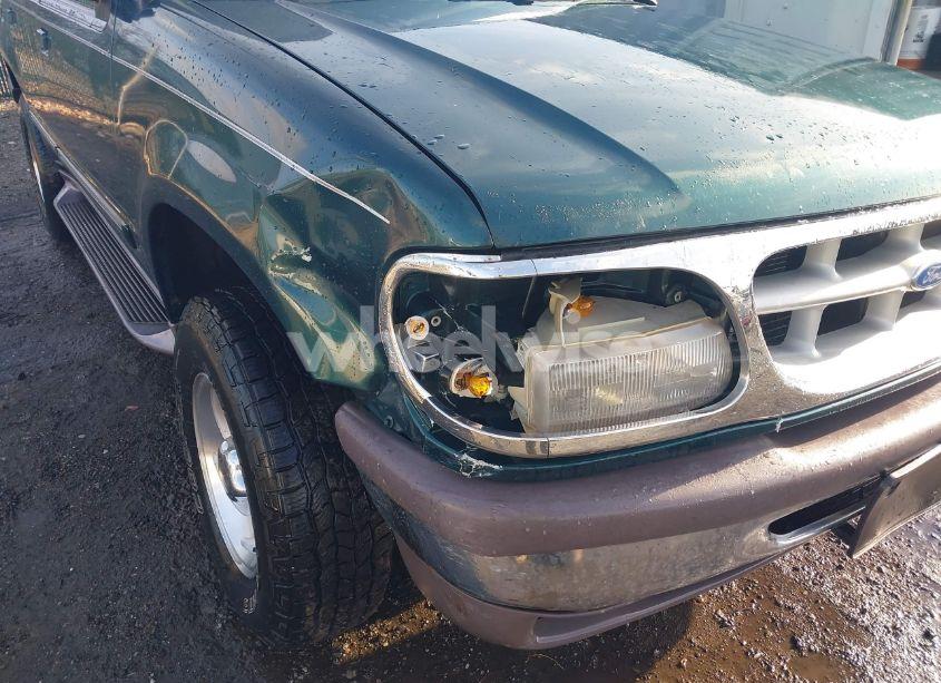 Photo 6 of 1997 Ford Explorer EDDIE BAUER/LIMITED/XL/XLT (VIN 1FMDU34E4VZC00729)