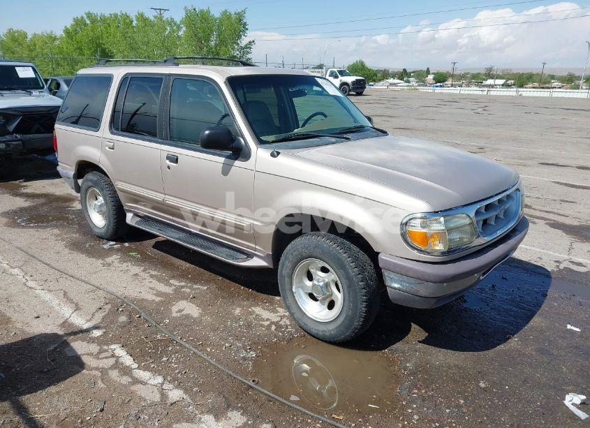 1997 Ford Explorer EDDIE BAUER/LIMITED/XL/XLT (VIN 1FMDU34E8VZC05433) main photo