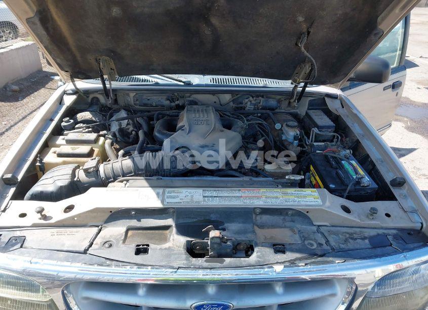 Photo 10 of 1997 Ford Explorer EDDIE BAUER/LIMITED/XL/XLT (VIN 1FMDU34E8VZC05433)