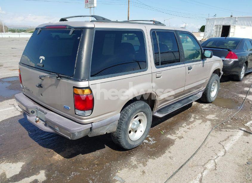 Photo 4 of 1997 Ford Explorer EDDIE BAUER/LIMITED/XL/XLT (VIN 1FMDU34E8VZC05433)