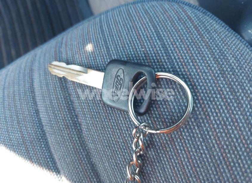 Photo 11 of 1997 Ford Explorer EDDIE BAUER/LIMITED/XL/XLT (VIN 1FMDU34E9VUC91672)